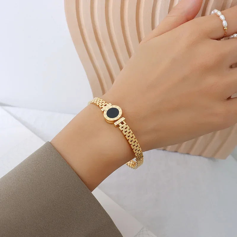 Woman Bijoux Gold Plated Surgical Steel Back To Rome Love Letter Bracelet Roman Numeral Bangle bangles  쥬얼리 팔찌 RkShop